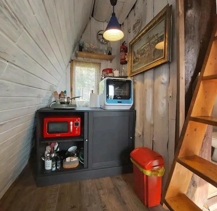 Tiny House In The City Прага Екстериор снимка